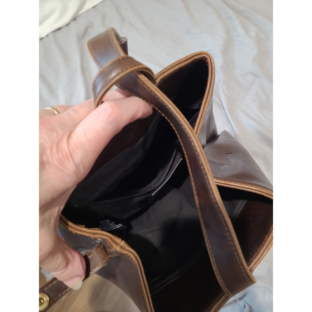 Vtg Leather Sling Backpack Shoulder Bag Purse Brown by Liz Claiborne boho casual - Picture 8 of 12